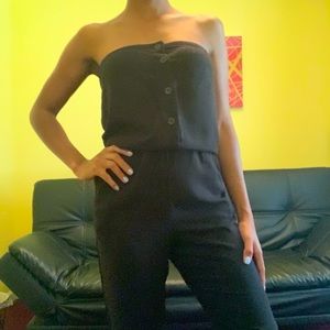 F21 Sassy Black Strapless Jumpsuit 😍